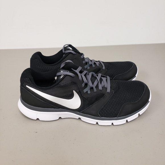 Men's Nike Size 10.5 Men's Nike Size 10.5